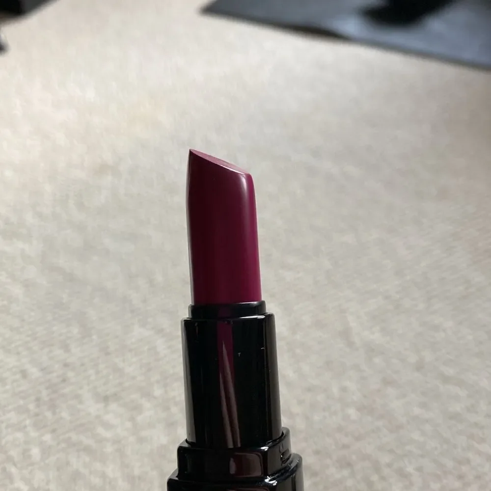NEW Bobbie Brown Luxe Lip Color Lipstick Brocade Berry Purple Like New Full Size